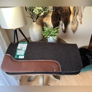 Diamond Wool® Air-Flow 1" Western Pad horse size: 32x32 bran new with tags